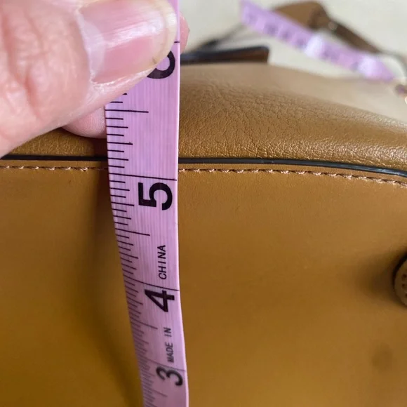 Rebecca Minkoff - Picture 5 of 16